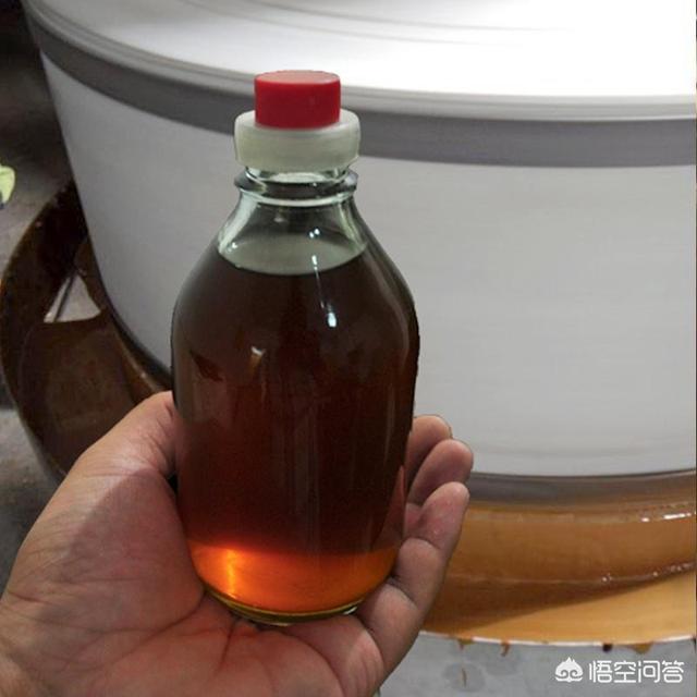 农民采收的山茶籽，是卖山茶籽好还是榨出油来卖好？